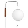 Lámpara pared Nelson Ball Sconce Hay. Lámparas de diseño para salón.