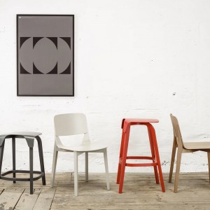 Silla Leaf madera de Ton. Sillas para comedor, amplia variedad de interiores.