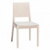 Silla Lyon tapizada de Ton. Sillas para comedor, variedad de interiores.