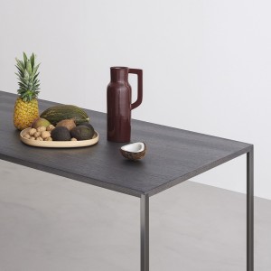 Mesa de calidad 25 en madera para comedor de Desalto. Mesa diseño original.