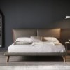 Cama Adam de Cattelan Italia con cabecero y somier. Camas de diseño moderno.