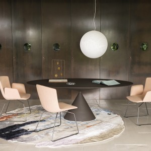 Mesa moderna Clay de cerámica de Desalto. Mesas para comedor de diseño.