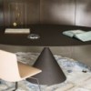 Mesa moderna Clay de cerámica de Desalto. Mesas para comedor de diseño.