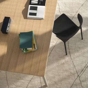 Mesa Helsinki 35 Office Madera Desalto. Mesa oficina de diseño italiano.