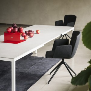 Mesa Extensible Helsinki 35 Desalto. Mesas modernas comedor y salones.