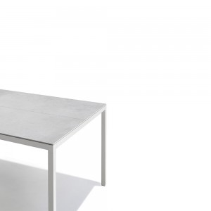 Mesa Extensible Helsinki 35 Desalto. Mesas modernas comedor y salones.
