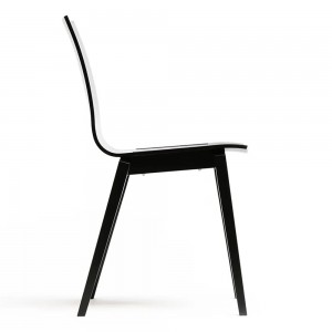 Silla Stockholm bicolor de Ton. Sillas de restaurante, para variados interiores.