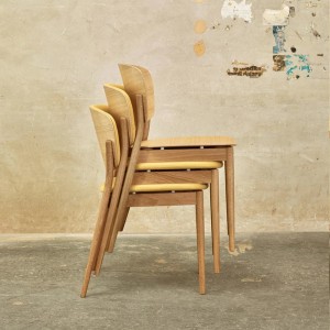 Silla Valencia madera de Ton. Sillas de restaurante, para varios interiores.