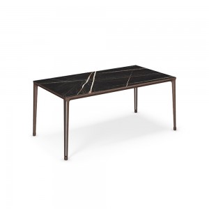 Mesa Boulevard Keramik Cattelan Italia. Mesa rectangular de diseño moderno.