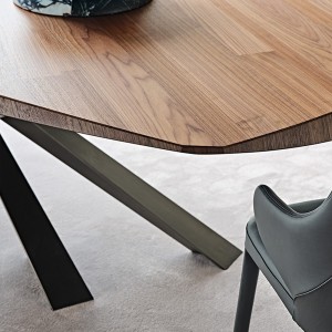 Mesa Lancer Wood de Cattelan Italia. Mesa moderna. Mesas para coemdor de cristal.