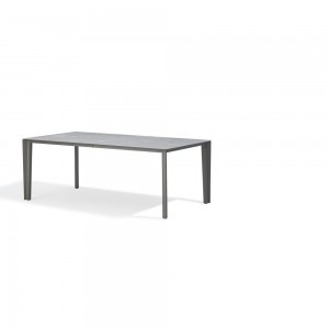 Mesa Skin Extensible Desalto. Mesa moderna apta para interiores y exteriores.