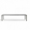 Mesa Skin Extensible Desalto. Mesa moderna apta para interiores y exteriores.