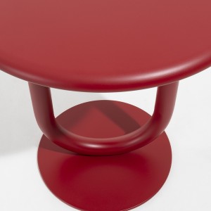 Mesa Strong Desalto. Mesa original y moderna de diseño ideal para bar o café.