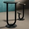 Mesa alta Strong Bistrot Desalto. Mesas de diseño ideal para bar o cafetería.