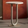 Mesa alta Strong Bistrot Desalto. Mesas de diseño ideal para bar o cafetería.