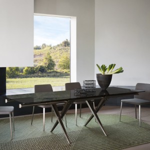 Mesa Tender Extensible de Desalto. Mesas extensible de diseño italiano.
