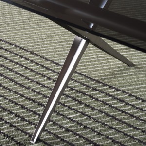 Mesa Tender Extensible de Desalto. Mesas extensible de diseño italiano.