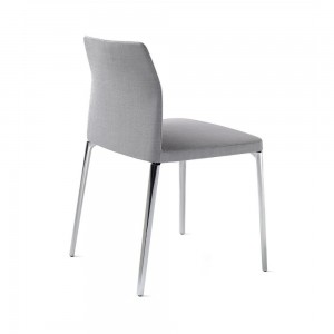 Silla Nara de Desalto. Muebles de diseño italiano. Sillas y taburetes.