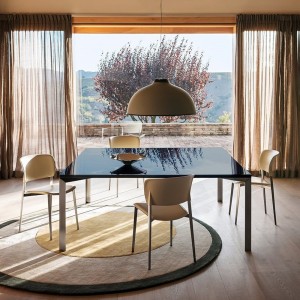 Silla Ply Tapizada Cuero Desalto. Muebles modernos de diseño italiano.