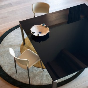 Silla Ply Tapizada Cuero Desalto. Muebles modernos de diseño italiano.