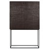 Aparador alto Grooves de Ethnicraft. Muebles modernos macizos. Aparador de salón.