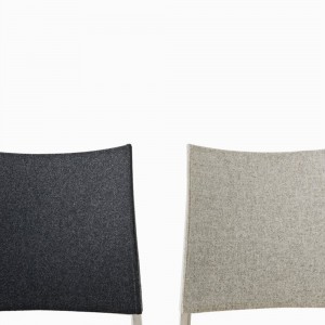 Taburete moderno Sand tapizado para cocina de Desalto. Muebles de diseño.
