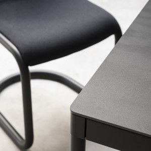 Silla Strong Desalto. Sillas de diseño de comedor y oficina. Diseño italiano.