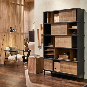Estantería Oscar de Ethnicraft. Muebles modernos macizos. Estantería de salón.