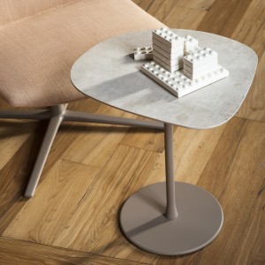Mesa Auxiliar Mixit Cerámica Desalto. Mesas bajas de diseño italiano.