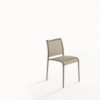 Silla original Sand Light Outdoor de Desalto. Silla ideal para jardines.