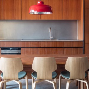 Silla Gràcia Wood textil Mobles 114. Diseño único para comedor o contract.