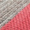 Cojín Mangas Plait Coral de GAN. Alfombras y cojines modernas de chill out.