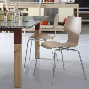 Silla Gràcia Metal Mobles 114. Moderna silla ideal para espacios contract.