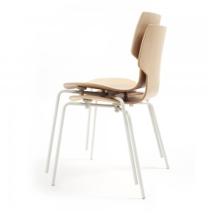 Silla Gràcia Metal Mobles 114. Moderna silla ideal para espacios contract.