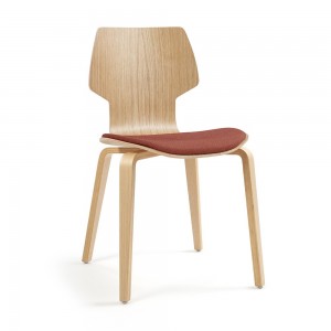 Silla Gràcia Wood textil Mobles 114. Diseño único para comedor o contract.