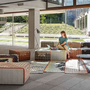Alfombra Banda individual A Grey de GAN. Alfombras modernas.