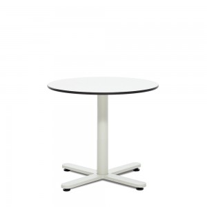 Mesa Oxi bistrot Mobles 114. Mesa original ideal para jardín o salones.