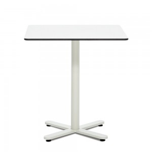 Mesa Oxi bistrot Mobles 114. Mesa original ideal para jardín o salones.