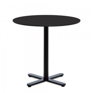 Mesa Oxi bistrot Mobles 114. Mesa original ideal para jardín o salones.