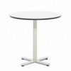 Mesa Oxi bistrot Mobles 114. Mesa original ideal para jardín o salones.