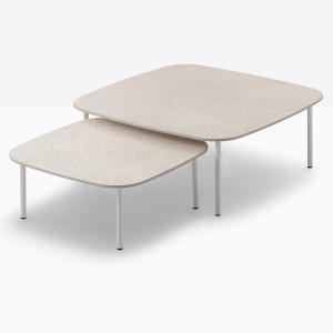 Mesa auxiliar Buddy de Pedrali. Mesas de diseño. Mesas auxiliares modernas.