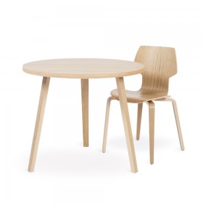 Mesa Gràcia redonda Mobles 114. Mesas originales ideales para interiores.