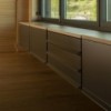 Soporte pared Tria 36 Mobles 114. Estantería modular en acero para salones.