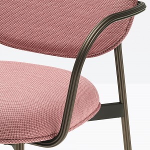 Sillón Blume 2955 de Pedrali. Sillones de diseño. Sillones tapizados modernos.