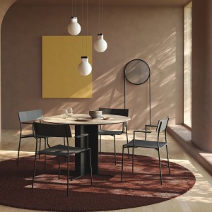 Mesa Ox de Omelette ed. Mesas de diseño moderno ideal para comedor o salón.
