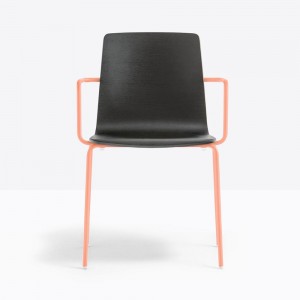Sillón Inga 5614 de Pedrali. Sillones de diseño. Sillones de multicapa de roble.