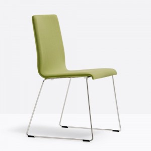 Silla Kuadra 1051/1058 de Pedrali. Sillas de diseño contemporáneo italiano.