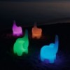 Silla infantil Tino con forma de elefante iluminada ideal para exteriores.