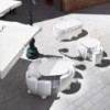 Silla Rhonda de Myyour. Silla ancha en polietileno ideal para jardines.