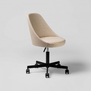Silla tapizada Kaiak 5R Enea. Diseño original ideal para ambientes de oficinas.